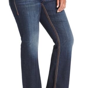 Seven 7 Womans Destructed Bootcut Jean's size 6